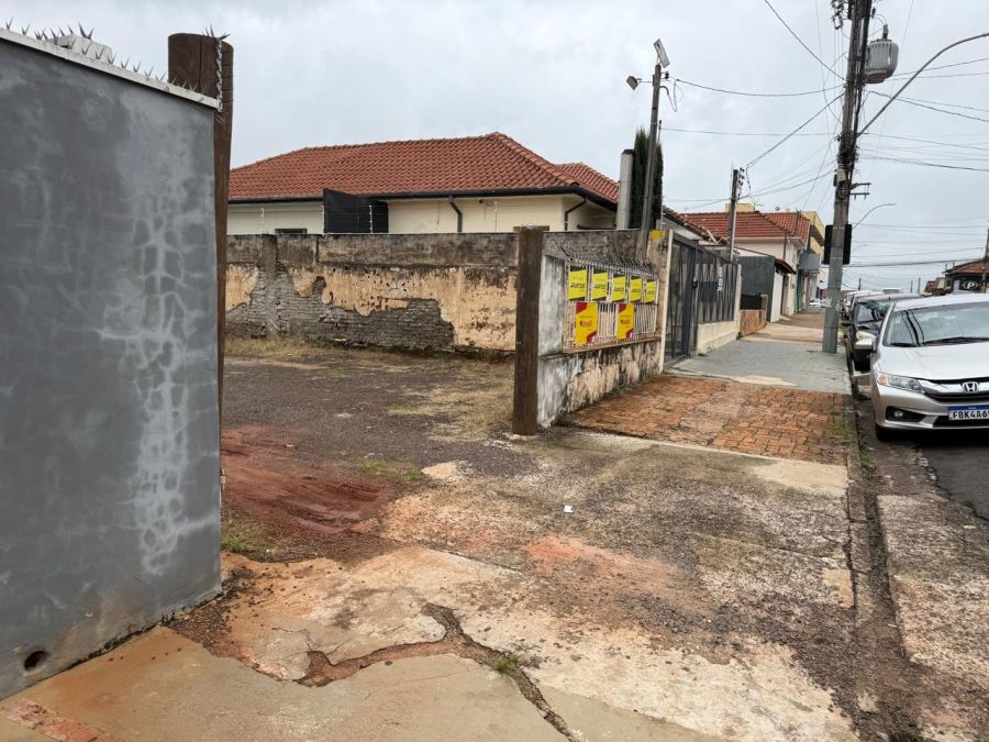 Terreno - Venda - Vila Casa Branca - Botucatu - SP