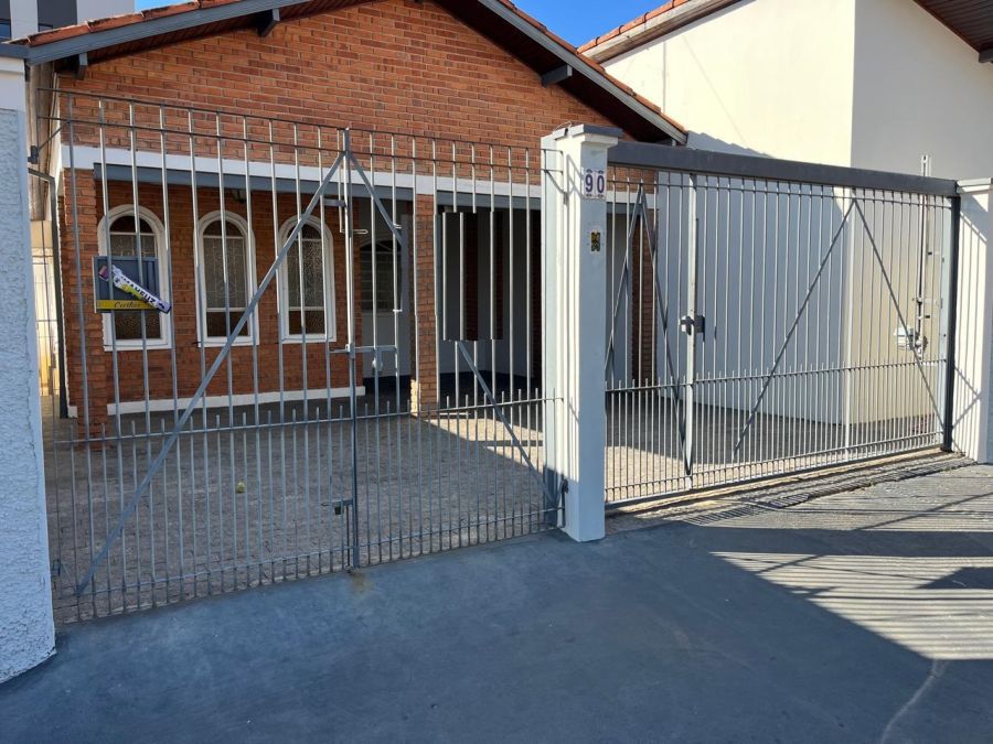 Casa - Aluguel - Vila Nogueira - Botucatu - SP